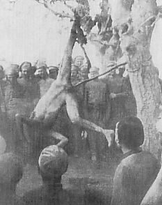 ufficiale polacco barbaramente impatato dai sovietici